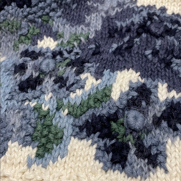 Paris Sport Club Hand Knitted Floral Oversized Sweater Cream Blue Green sz L - Picture 11 of 13